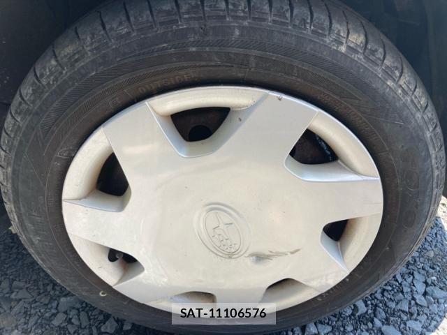 Subaru R2 2004-04 8132014-4