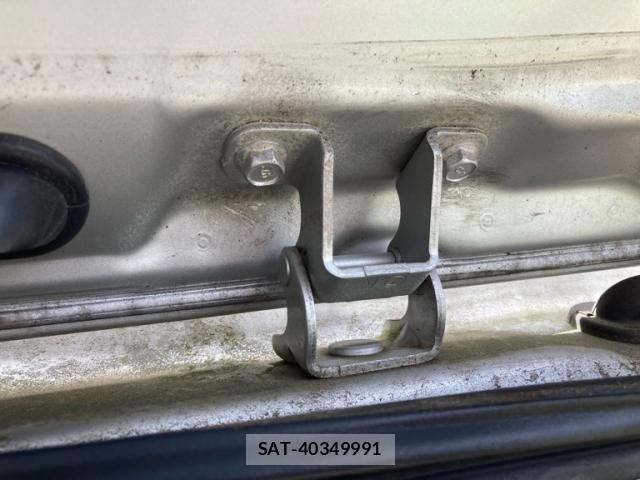 Subaru R2 2008-09 8438753-12