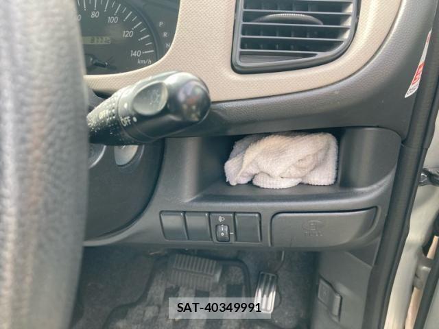 Subaru R2 2008-09 8438753-16