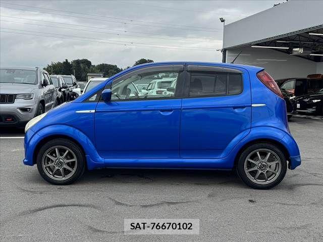 Subaru R2 2010-03 8831232-10