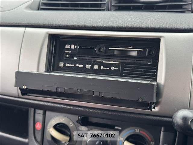 Subaru R2 2010-03 8831232-22