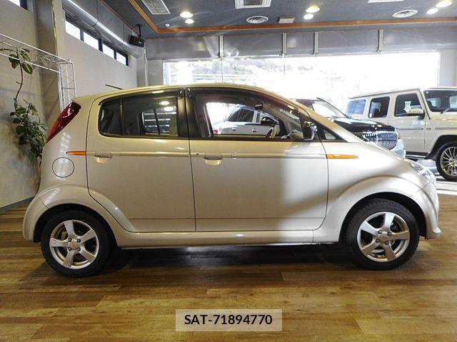Subaru R2 2006-03 2250820-5
