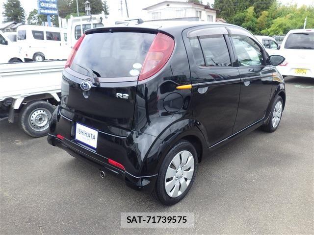 Subaru R2 2010-02 7457086-1
