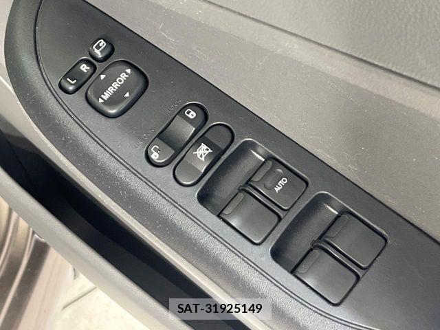 Subaru R2 2010-03 7619416-4