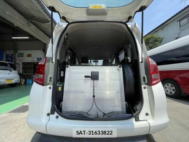 Toyota RACTIS 2007-05 1125892-7