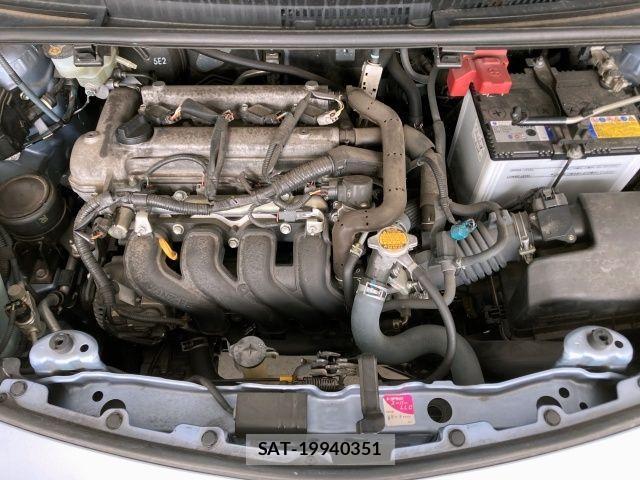 Toyota RACTIS 2011-02 3774964-26