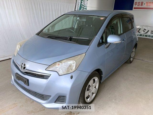 Toyota RACTIS 2011-02 3774964-3