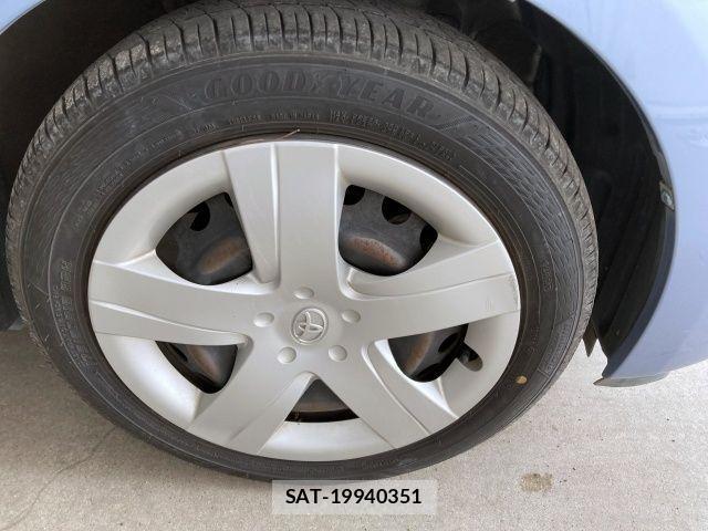 Toyota RACTIS 2011-02 3774964-8
