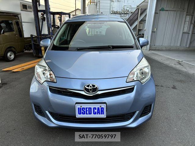Toyota RACTIS 2012-03 3909178-4