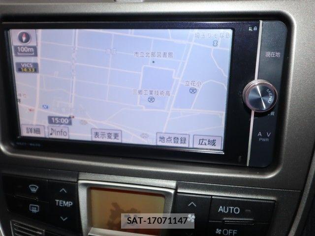 Toyota RACTIS 2013-05 6682829-12
