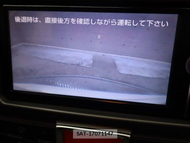 Toyota RACTIS 2013-05 6682829-13
