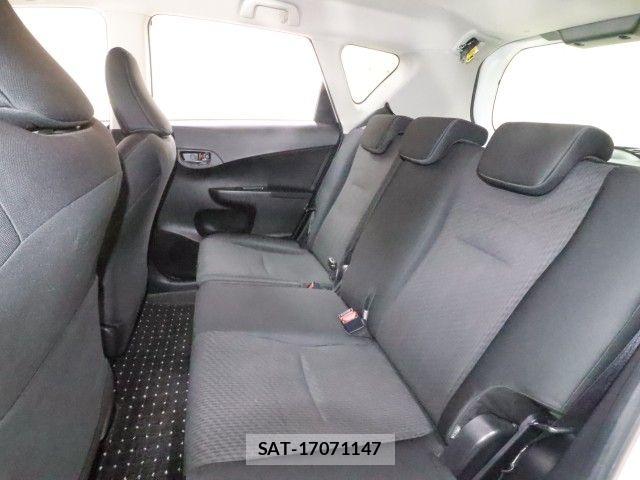 Toyota RACTIS 2013-05 6682829-6