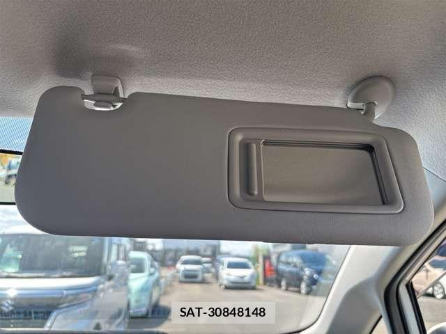 Toyota RACTIS 2015-11 6911631-9