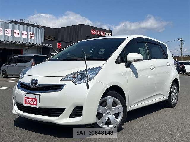 Toyota RACTIS 2015-11 6911631-19