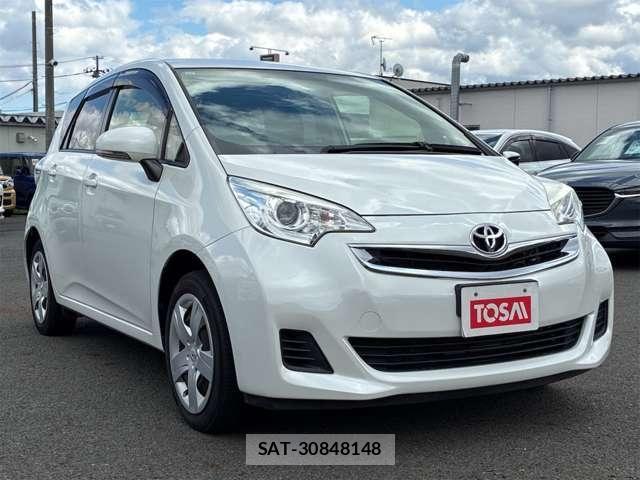 Toyota RACTIS 2015-11 6911631-23