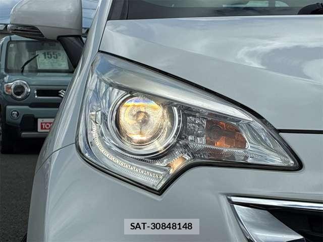 Toyota RACTIS 2015-11 6911631-27