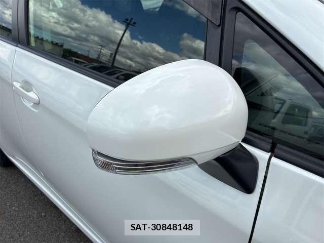 Toyota RACTIS 2015-11 6911631-28