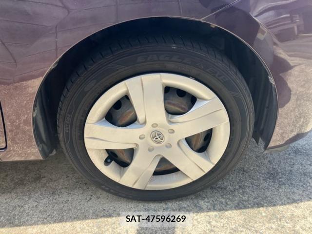 Toyota RACTIS 2011-11 6911647-4