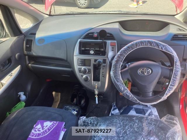 Toyota RACTIS 2007-09 6911644-15