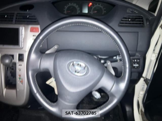 Toyota RACTIS 2008-10 7060368-15