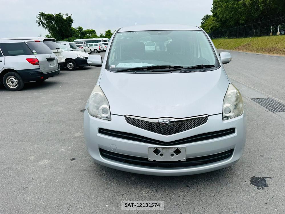Toyota RACTIS 2009 7116019-7