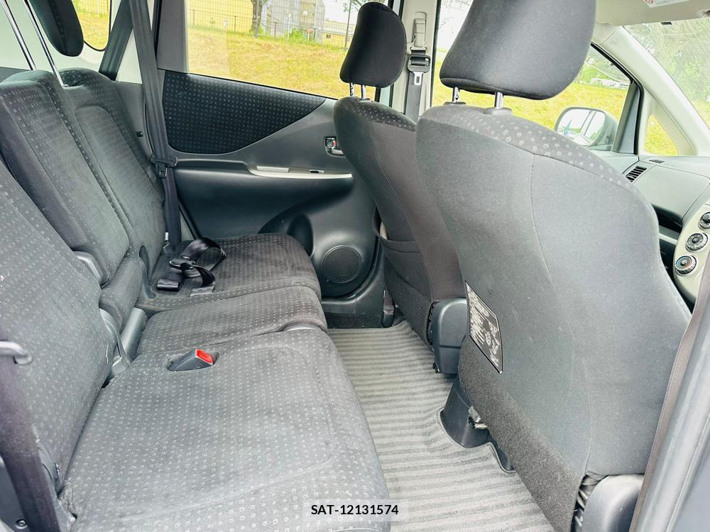 Toyota RACTIS 2009 7116019-8