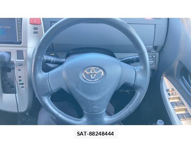 Toyota RACTIS 2008-01 7223965-17