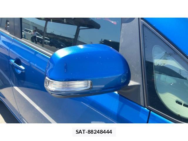 Toyota RACTIS 2008-01 7223965-5