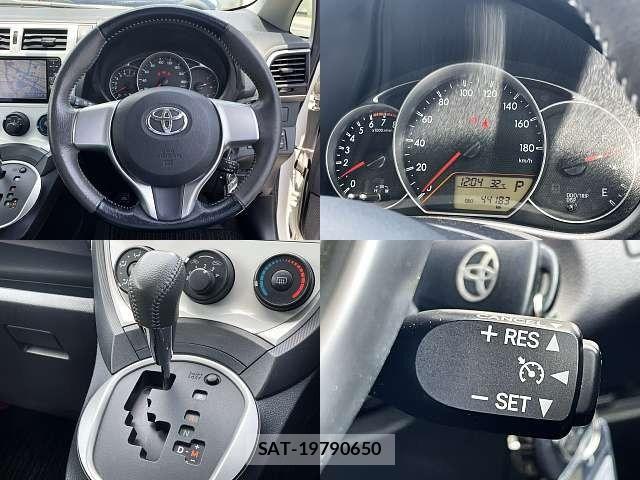 Toyota RACTIS 2011-08 7217924-3