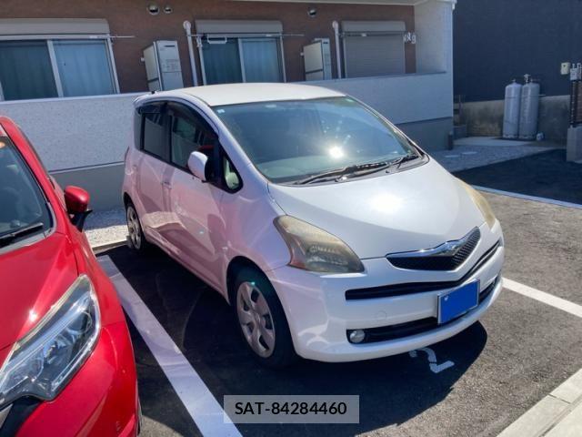 Toyota RACTIS 2007-05 7223960-1