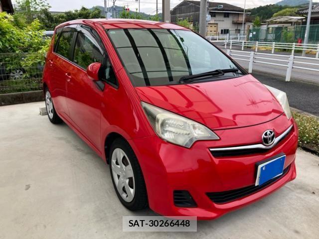 Toyota RACTIS 2011-10 7223968-0