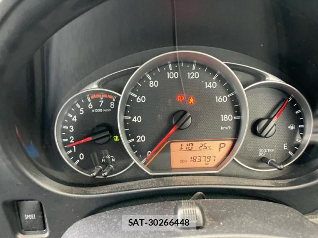 Toyota RACTIS 2011-10 7223968-14