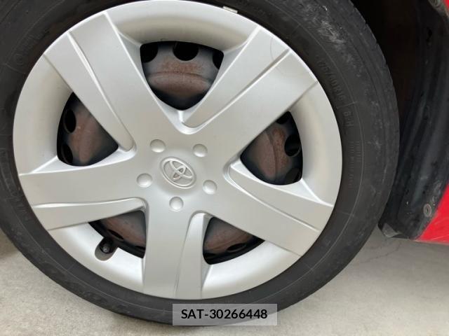 Toyota RACTIS 2011-10 7223968-6