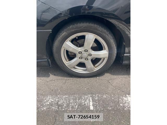 Toyota RACTIS 2011-06 7223967-4