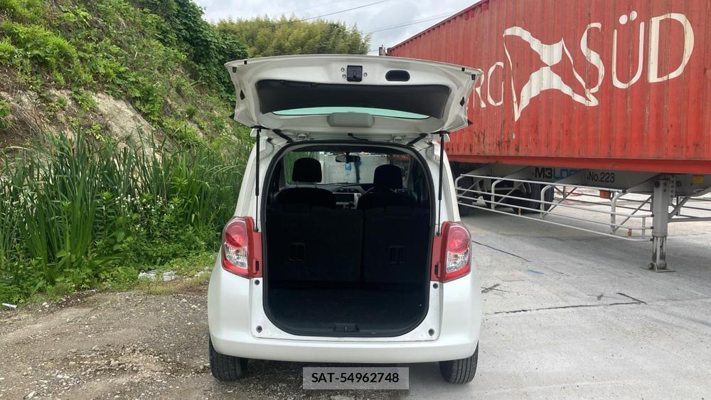 Toyota RACTIS 2009 6804145-22
