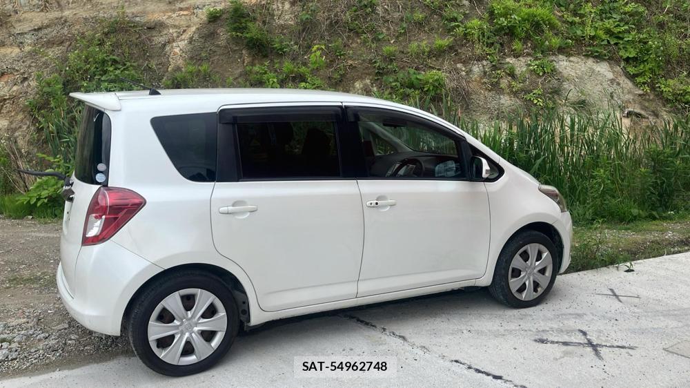 Toyota RACTIS 2009 6804145-5