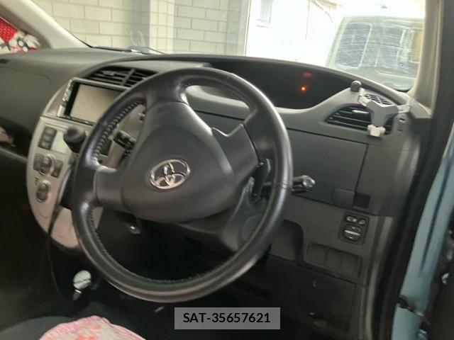 Toyota RACTIS 2007-02 7250653-10