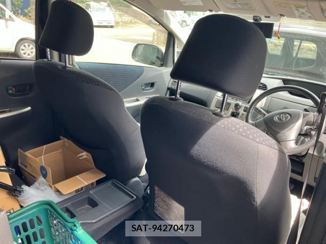 Toyota RACTIS 2010-03 7252030-17