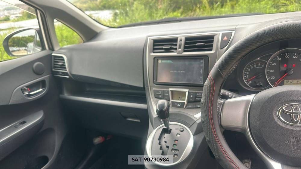 Toyota RACTIS 2011 6848854-16