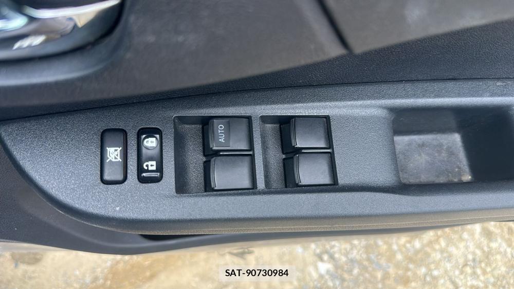 Toyota RACTIS 2011 6848854-20