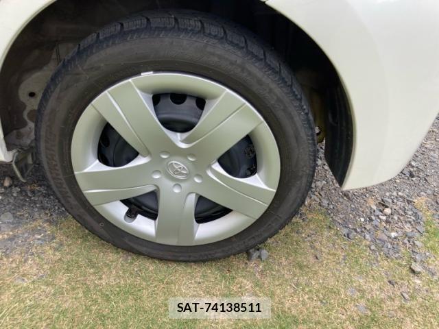 Toyota RACTIS 2011-07 7252028-4