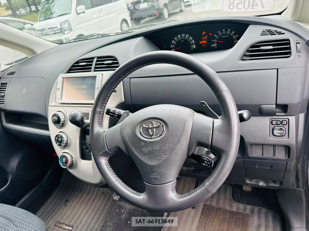 Toyota RACTIS 2009 7180526-14