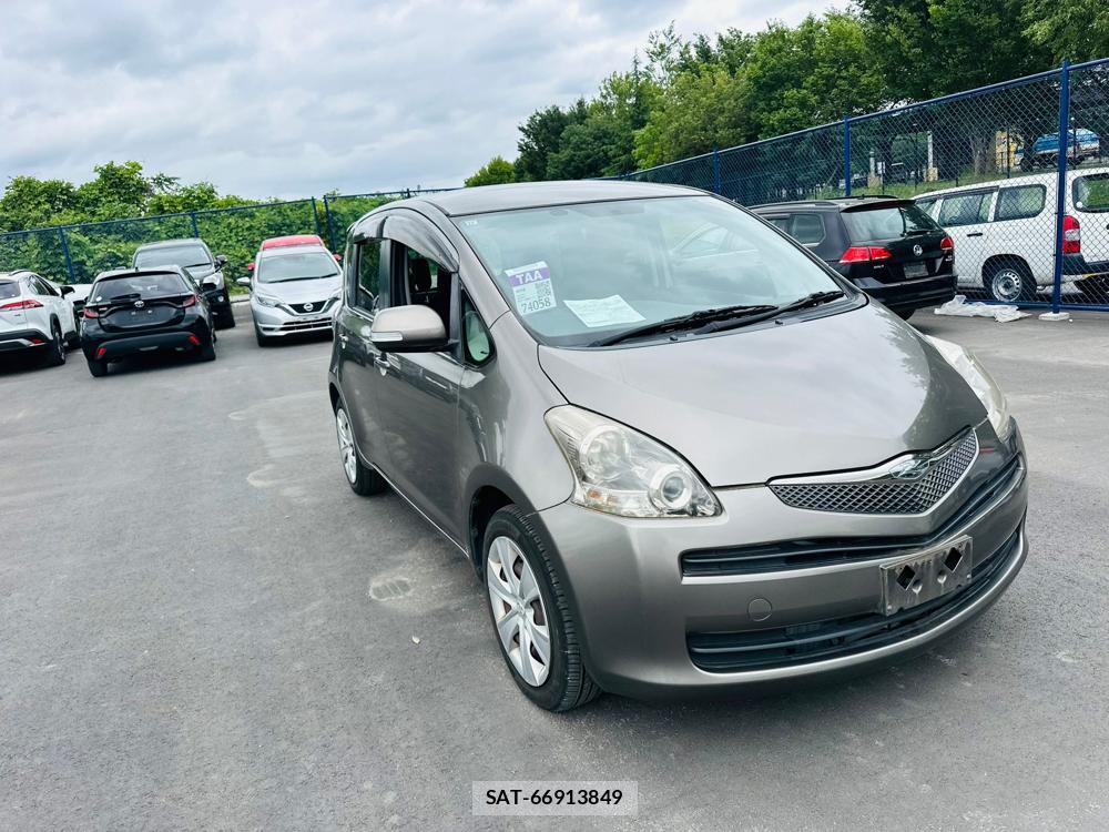 Toyota RACTIS 2009 7180526-6