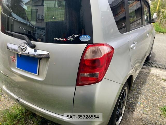 Toyota RACTIS 2006-06 7272762-10