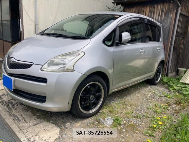 Toyota RACTIS 2006-06 7272762-1
