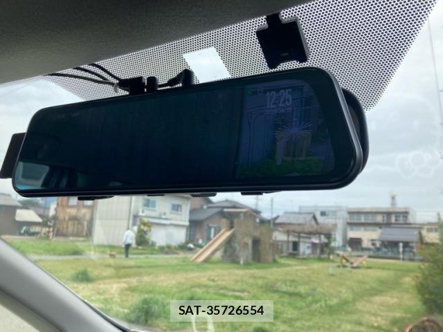 Toyota RACTIS 2006-06 7272762-23