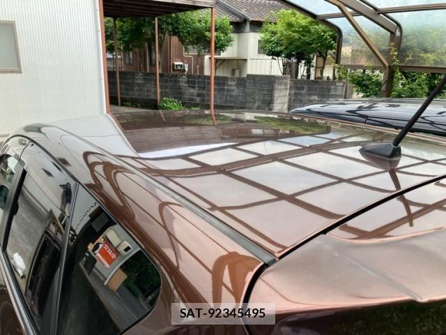 Toyota RACTIS 2011-07 7329586-6