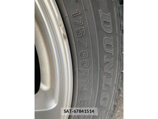 Toyota RACTIS 2012-02 7329592-9
