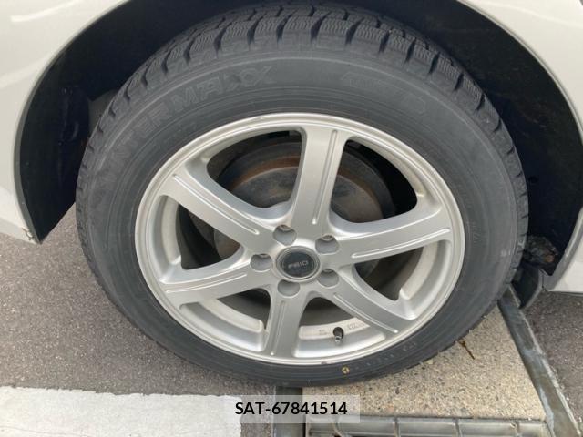 Toyota RACTIS 2012-02 7329592-11