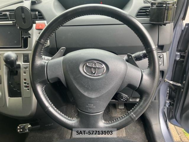 Toyota RACTIS 2005-10 7359456-18